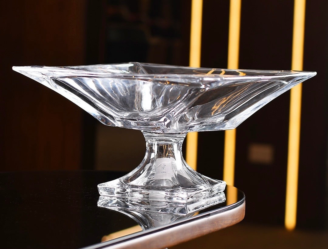 Plate With Base - 27x15 cm