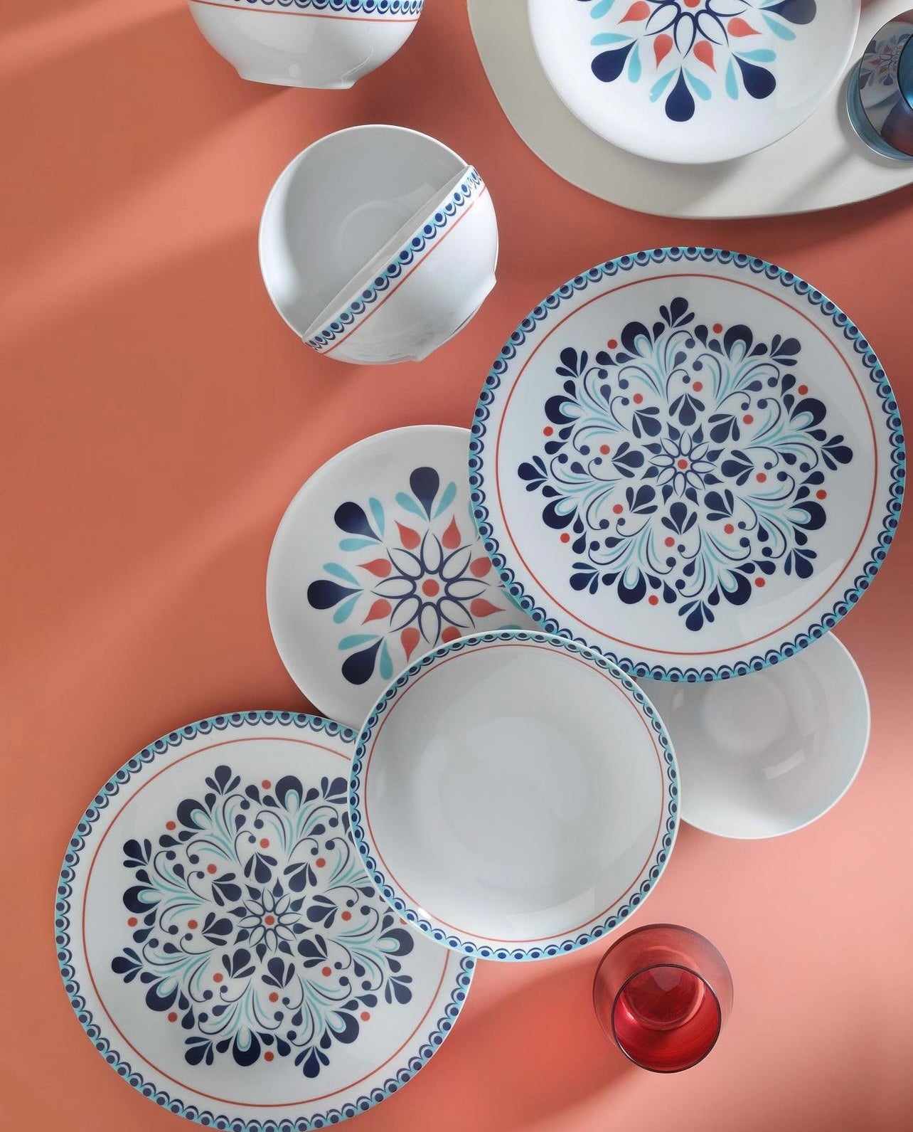 Kutahya Porcelain - Dinner Set 24 Pcs - Turkey